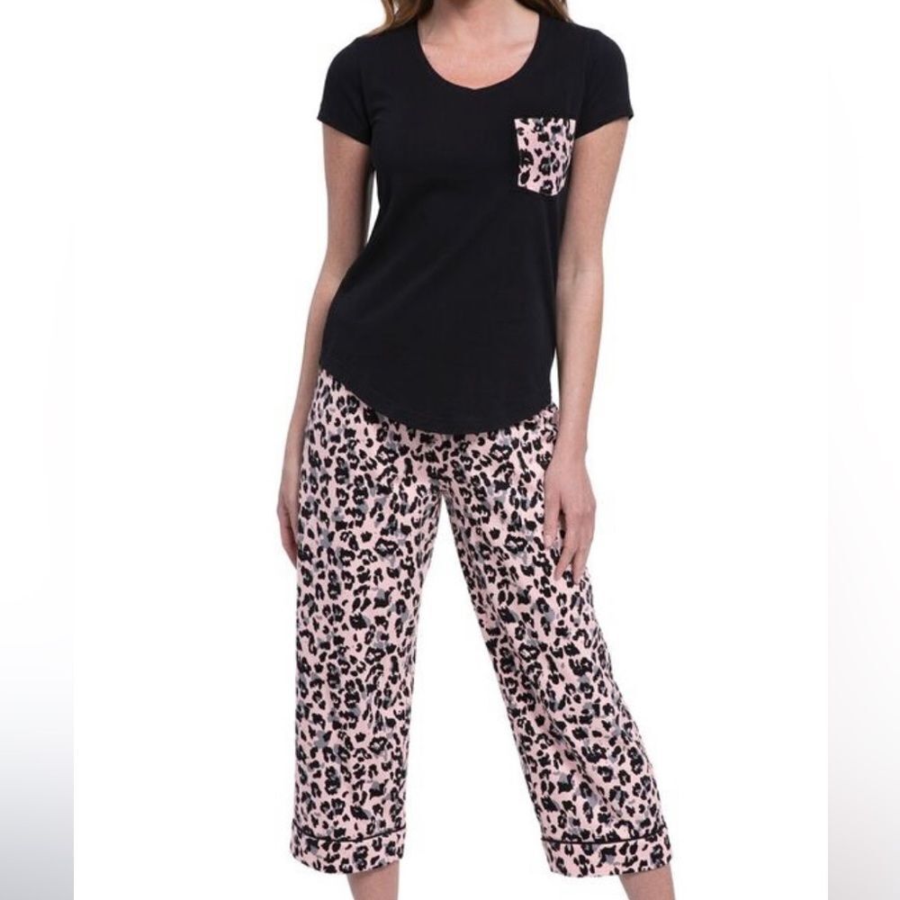 Pajamagram Leopard Capri Pajamas Pink Leopard Small NWT IN PACKAGING